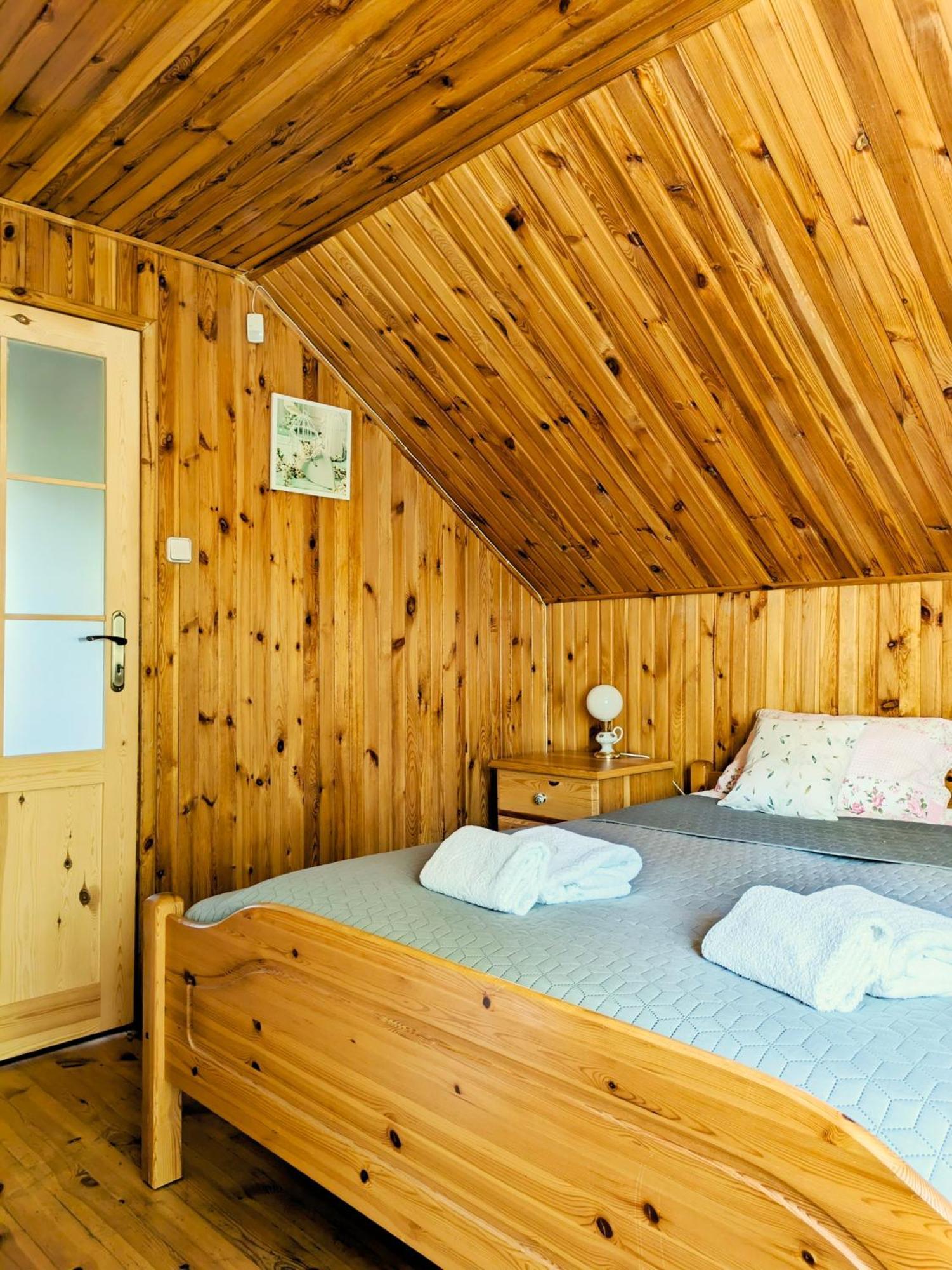 Ferienhaus Rozany Ogrod - Dom Pod Lasem, Z Widokiem Na Jezioro I Kominkiem, Rowery, Lodka, Rowerek Wodny